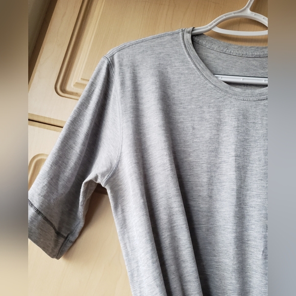 Lululemon Pima Cotton Gray Women's Peplum Top - Picture 3 of 6